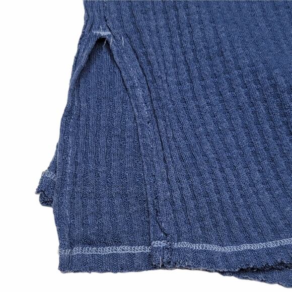 We The Free Blue Faded Ribbed Top Shirt Front Pocket Size Medium - Picture 7 of 7